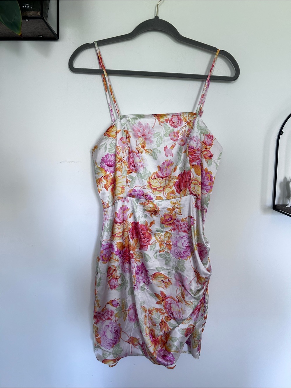 Showpo Floral Print Square Neck Sleeveless Strappy Ruched Side Mini Dress Size 6